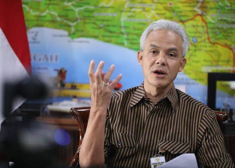 Kejar Target Vaksinasi Lansia, Ganjar Minta Ubah Pola Suntikan Vaksin