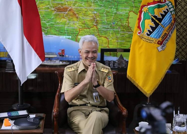 Ganjar Apresiasi Respon Warga Jateng Serentak Nyanyikan Lagu Indonesia Raya