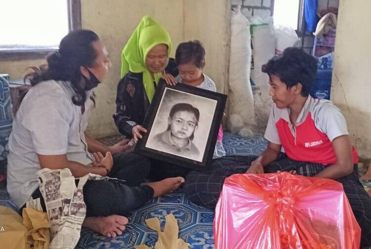 Kepedulian Seorang Seniman Terhadap Menolong Sesama