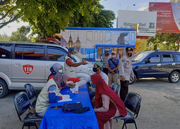 Polda Jatim Gelar Penyekatan Serentak dan Rapid Test Secara Random