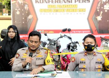 Kapolres Lumajang Pimpin Konferensi Pers Operasi Ketupat Semeru 2021