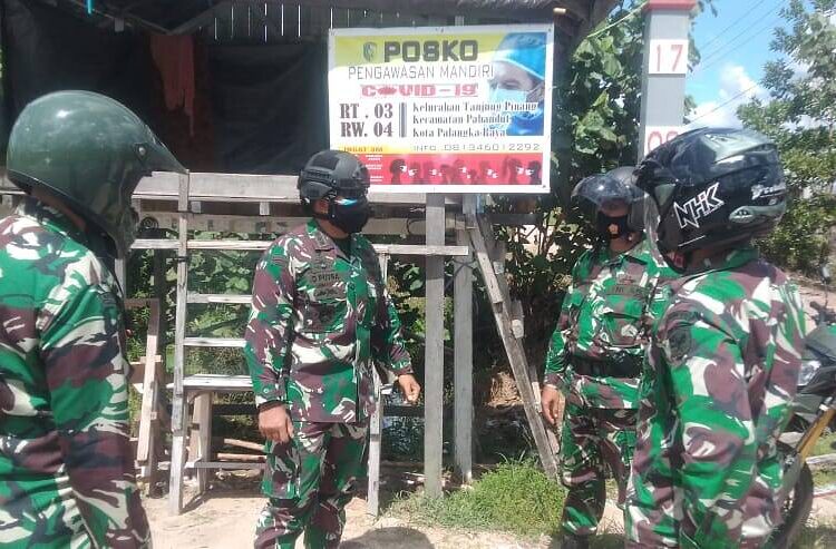 Dandim Palangka Raya Pantau Lima Titik Posko PPKM Mikro