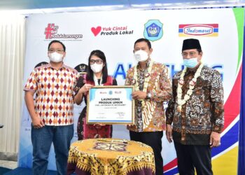 Ekonomi Bangkit, Lamongan Launching Produk UMKM di Retail Modern