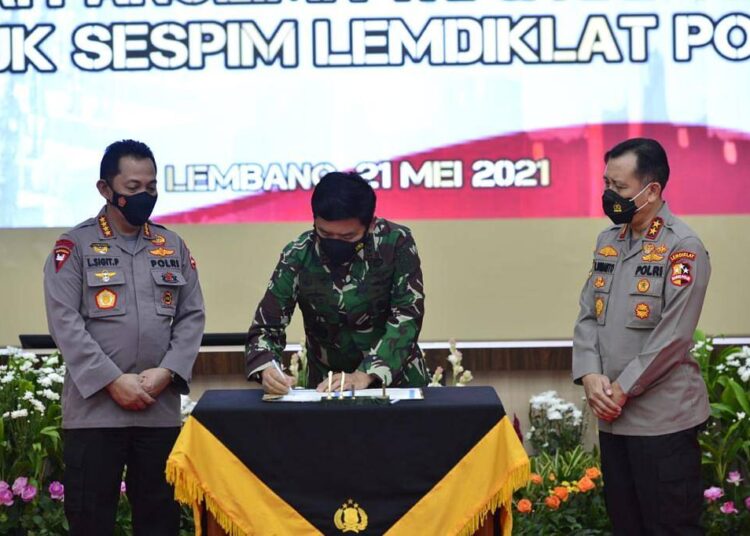 Kunjungan Bersama, Panglima TNI dan Kapolri Kunjungi Lembaga Pendidikan TNI dan Polri