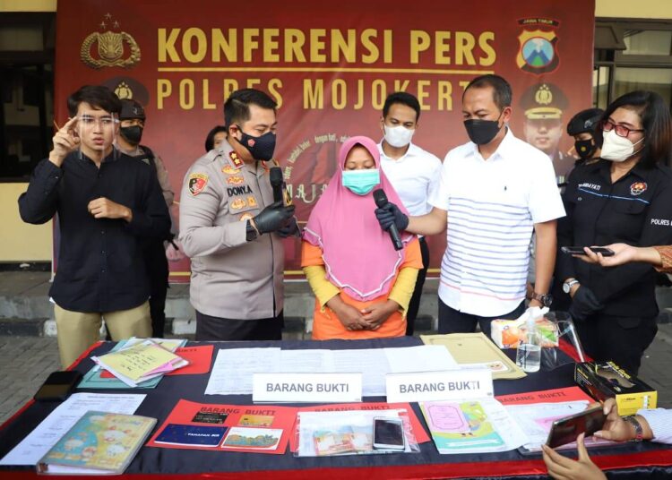 Polres Mojokerto Bongkar Penipuan Arisan Lebaran Senilai Rp 1 Miliar
