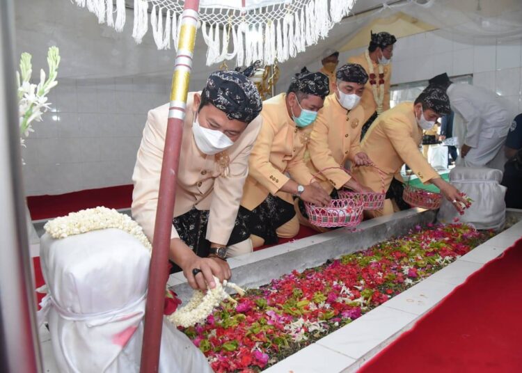 HJL Ke 452, Momentum Untuk Melihat Jati Diri Kabupaten Lamongan