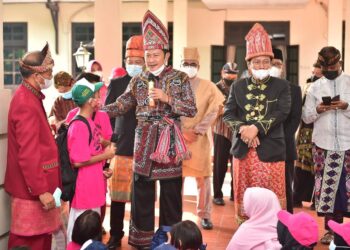 Wisata Edukasi Sejarah Sarana Mengenal Lamongan Lebih Dini