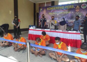 Polres Lamongan Amankan Sabu-sabu Seberat 135,48gram, 138 Butir Dobel L dan Ganja 1 Kilogram Beserta 7 Tersangka