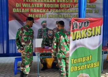 Kepala Staf Kodim 0812 Lamongan Pantau Langsung Pelaksanaan Vaksin Harian di PT BMI dan PT New Era