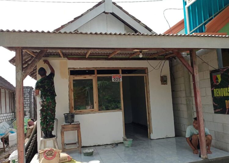 Tahapan Demi Tahapan Pembangunan Rumah Tidak Layak Huni (RUTILAHU) Milik Ibu Kartini Hampir Terselesaikan