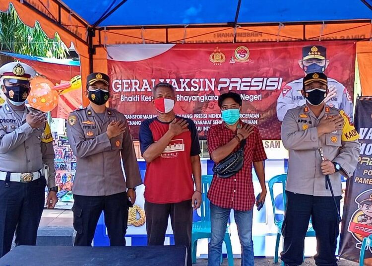 Pasar Tradisional di Pamekasan Lakukan Giat Vaksin Presisi Mobile Dimonitori Langsung Oleh Kapolres