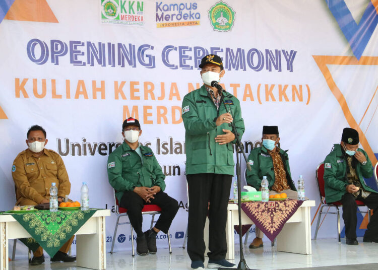 Taman Airlangga Patakan Turut Dikembangkan Oleh KKN Unisla