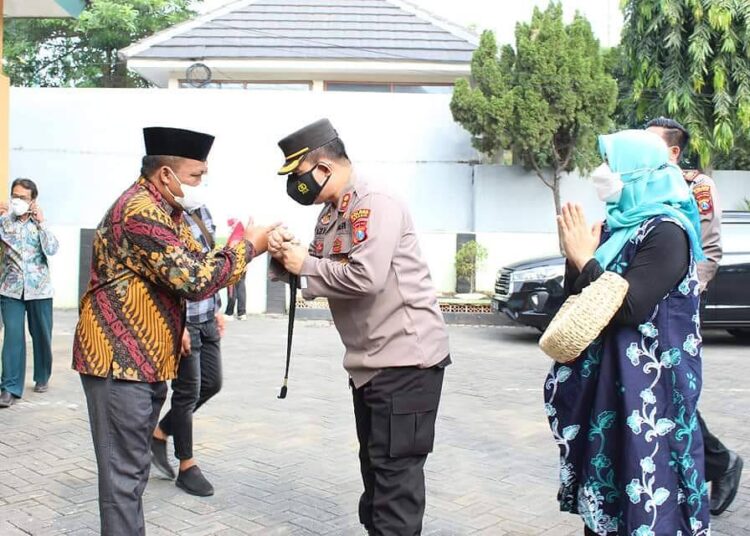 Kapolres Gresik AKBP Mochamad Nur Azis Mendapat Doa Restu Tokoh Agama di Kota Santri