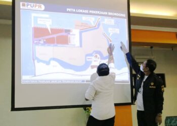 Bupati YES Hadiri Rapat Koordinasi Pembangunan Breakwater PPN di Brondong