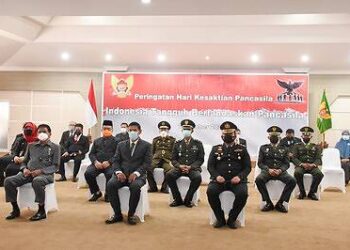 Wali Kota Kediri Ingatkan Masyarakat Gunakan Konsep Pancasila dalam Kehidupan saat ikuti Upacara Peringatan Hari Kesaktian Pancasila
