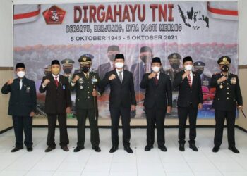 HUT TNI Ke-76, Bersatu, Berjuang, Kita Pasti Menang