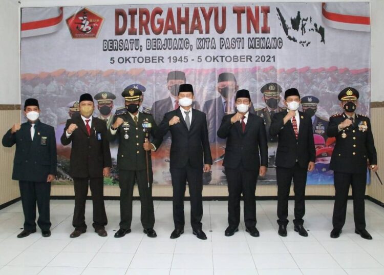 HUT TNI Ke-76, Bersatu, Berjuang, Kita Pasti Menang