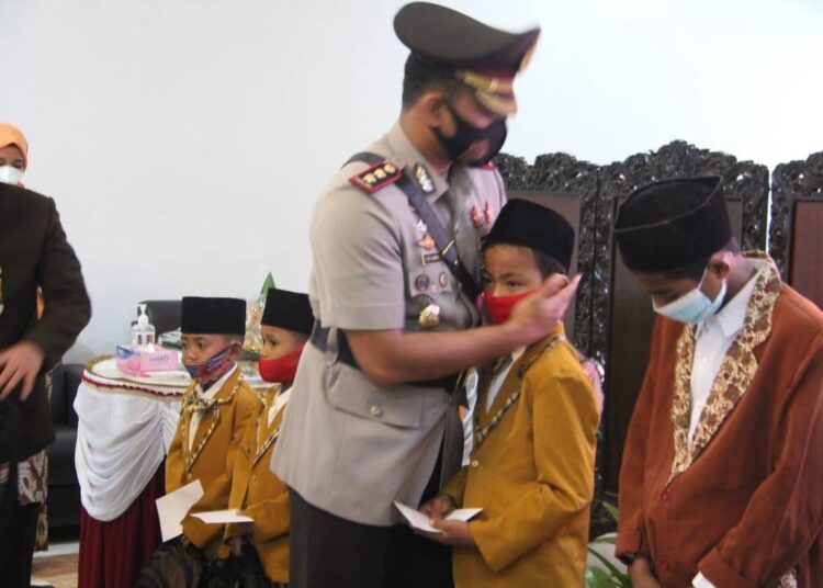 Kapolres Lumajang Hadiri Peringatan Hari Jadi Provinsi Jawa Timur, Tingkatkan Sinergitas