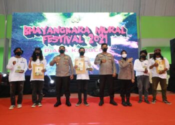 Polda Jawa Timur Gelar Bhayangkara Mural Festival 2021 guna Salurkan Aspirasi Pecinta Seni