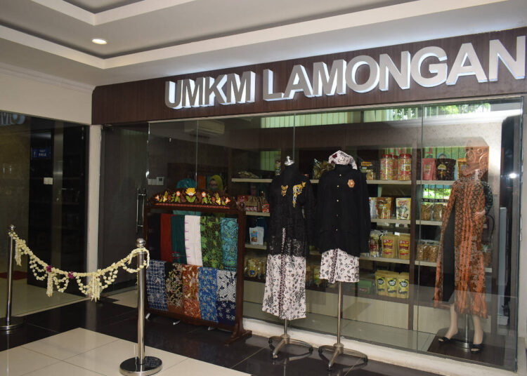 DWP Lamongan Punya Gerai UMKM, Bupati hadiri acara launching