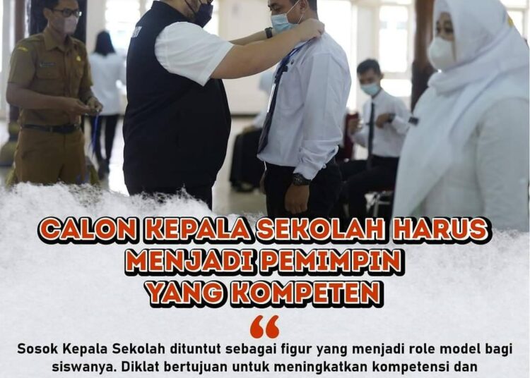 Bupati Kediri Dhito Pramono Tuntut Kepala Sekolah Miliki Kompetensi