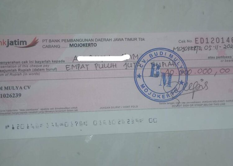 Oknum Kepala Desa Di Kecamatan Kapas Bojonegoro, diduga Tipu Warga Mulyoagung Gunakan Cek Kosong