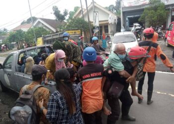 Update Korban Erupsi Semeru, Lumajang : 15 Orang Meninggal, 27 Masih Hilang