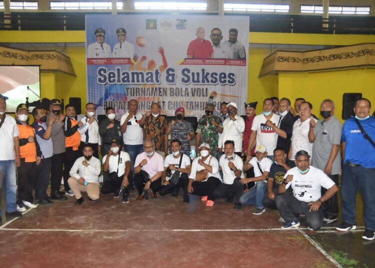 Danyonif 8 Mar Hadiri Pembukaan Turnamen Bola Voli Bupati Langkat Cup 2021