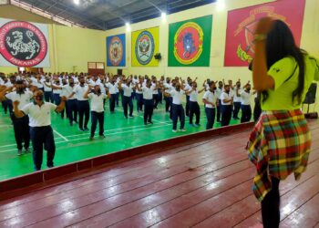 Penuh Semangat, Prajurit Harimau Putih Laksanakan Senam Menjaga Kebugaran Tubuh