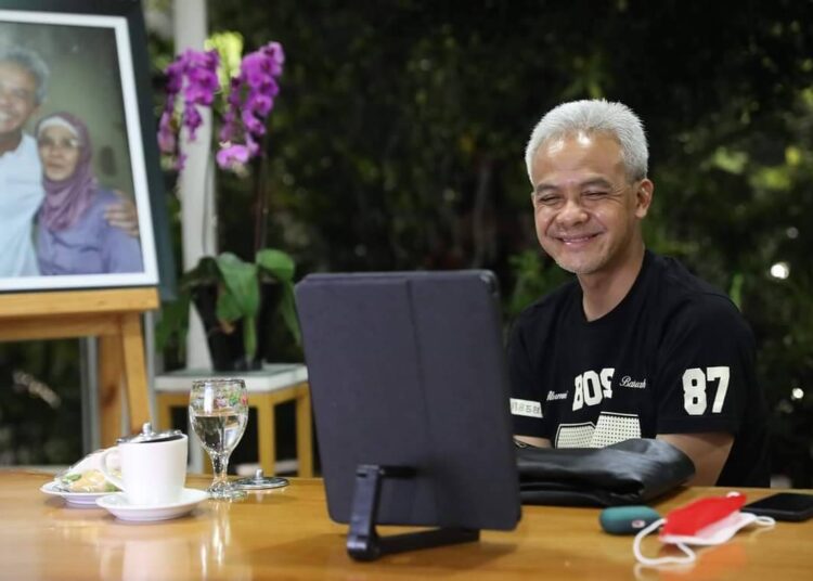 Dipimpin Ganjar, Indeks Kebahagiaan Warga Jateng Naik Terus