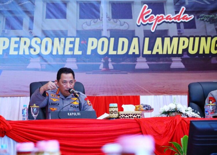 Kapolri Jendral Listyo Sigit Pranowo, Minta Jajaran Terjun ke Lapangan untuk Dengar Aspirasi Masyarakat