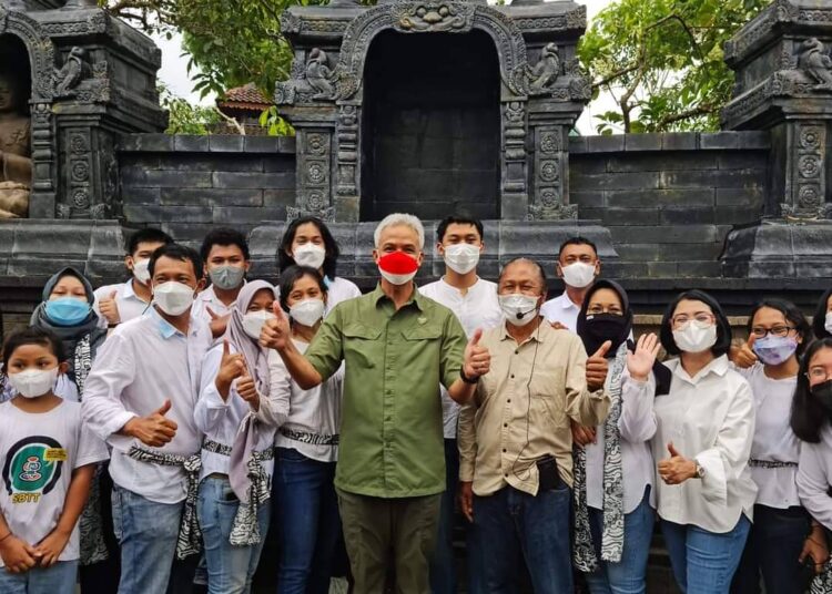 Magelang tak hanya punya Candi Borobudur. Banyak destinasi menarik lain di kawasan candi peninggalan Dinasti Syailendra itu.