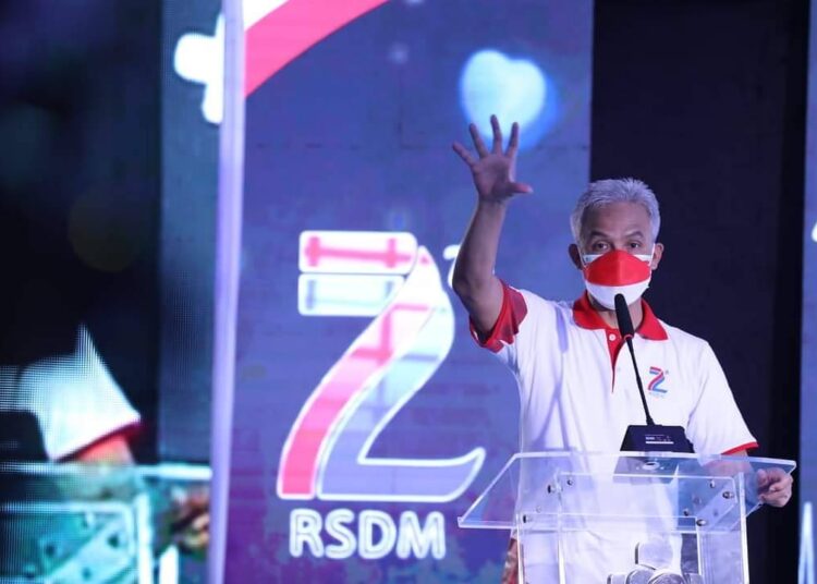 Gubernur Jawa Tengah meminta seluruh rumah sakit di Jateng mengutamakan pemakaian produk alat kesehatan lokal