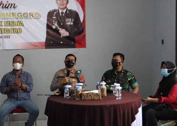 Perkuat Sinergisitas, Dandim dan Kapolres Bojonegoro Silaturahmi dengan Insan Media