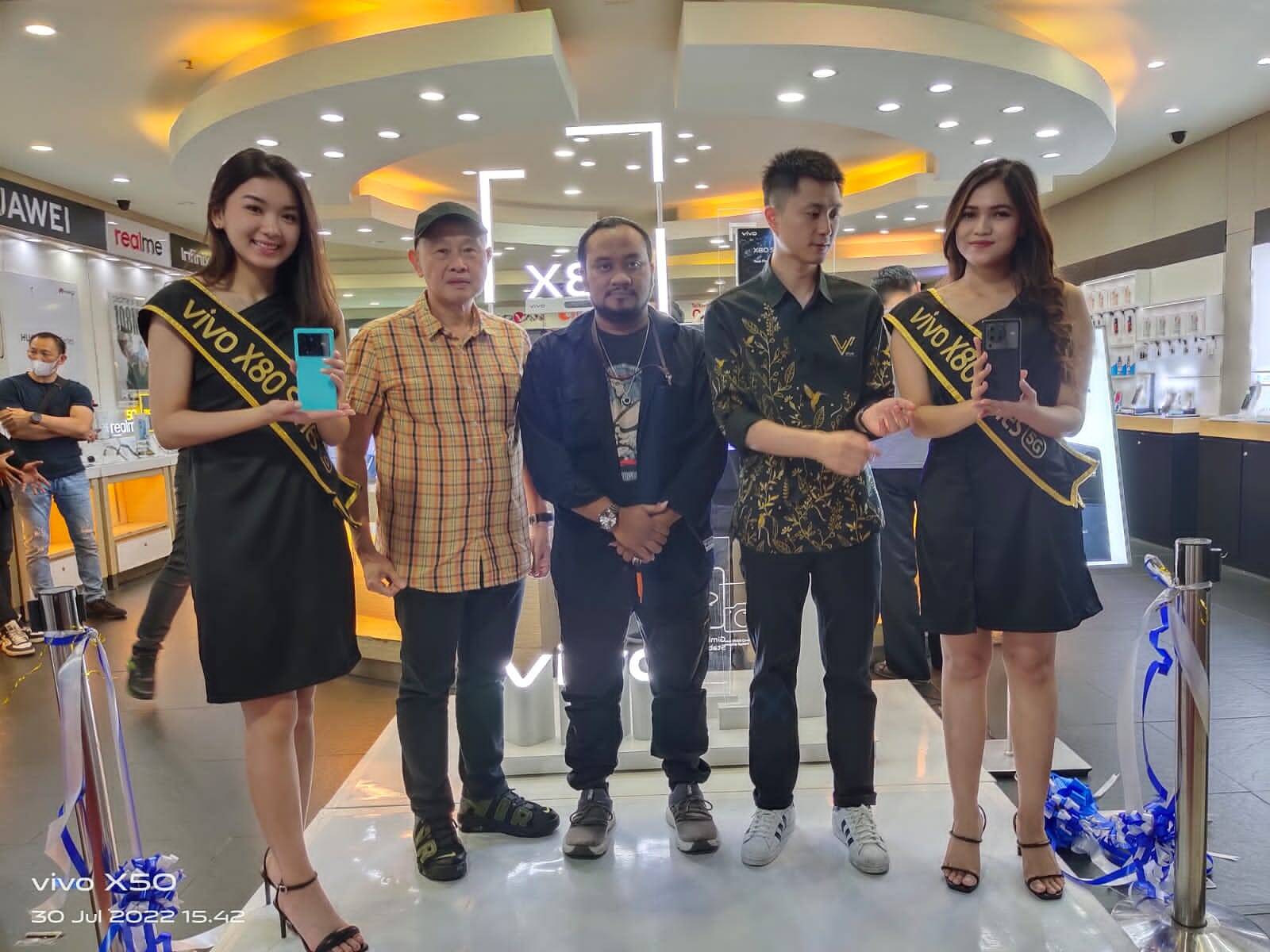Luncurkan X80 PRO, VIVO dan Apollo Gadget Store Gandeng KJJT