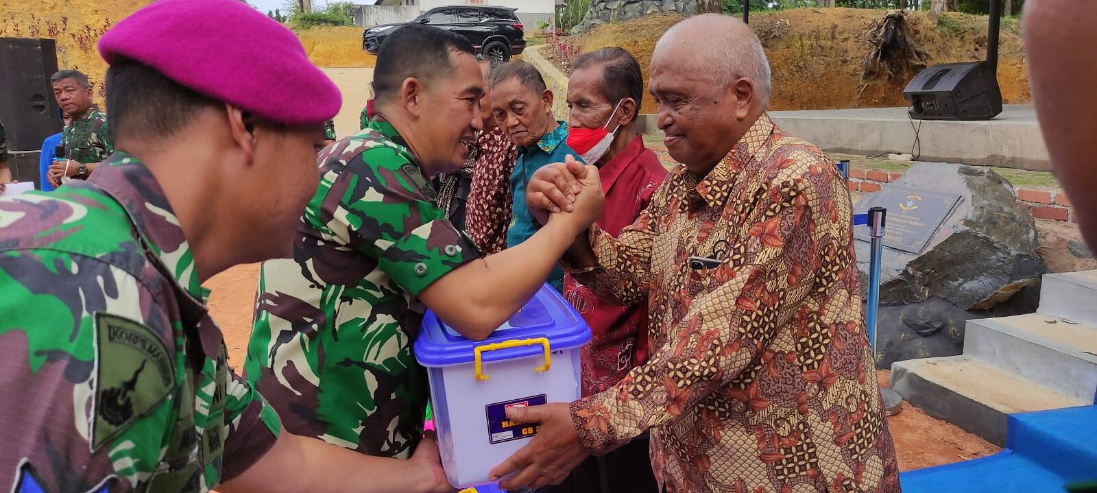 Danpasmar 1 Bersilaturrahim dengan Keluarga Besar Prajurit Yonmarhanlan IV