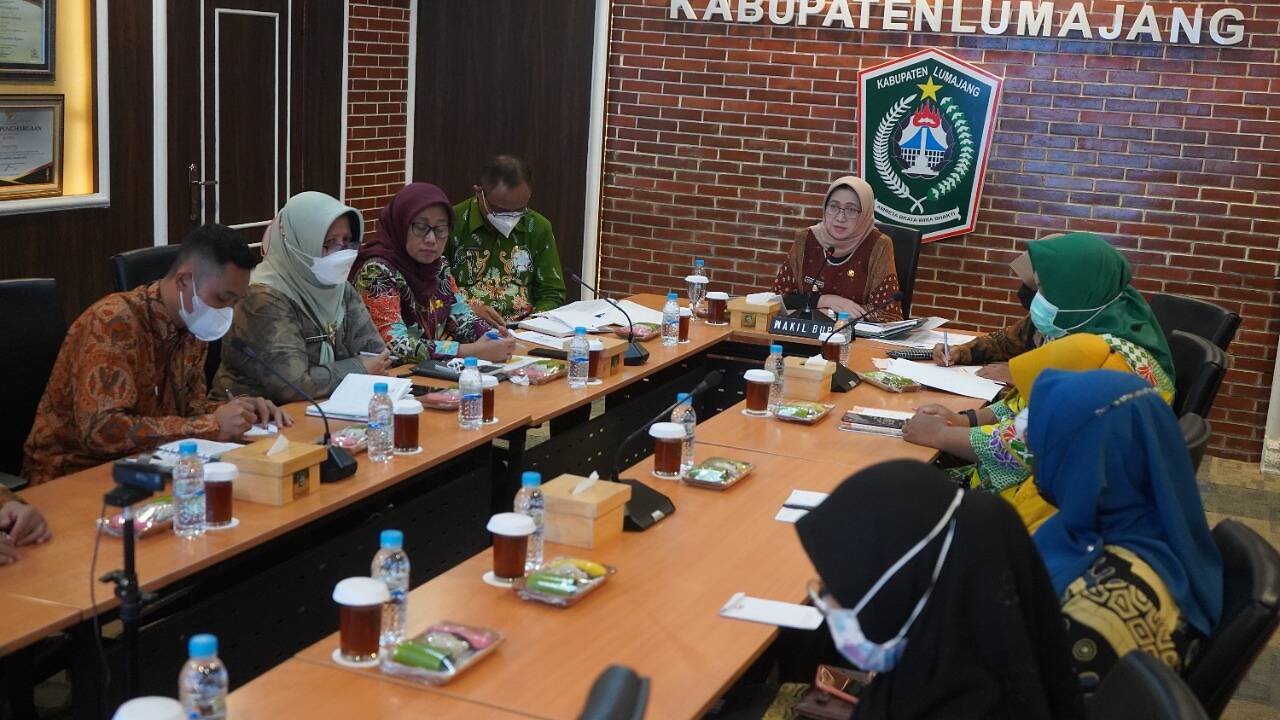 Wabup Indah Paparkan 5 Pilar STBM Dihadapan Tim Penilai STBM Award 2022