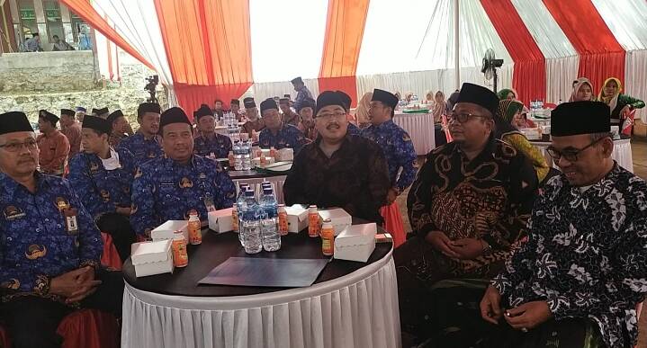 Polsek Widodaren Hadiri Halakoh Fikhih di Ponpes Makhadul Muta’alamin