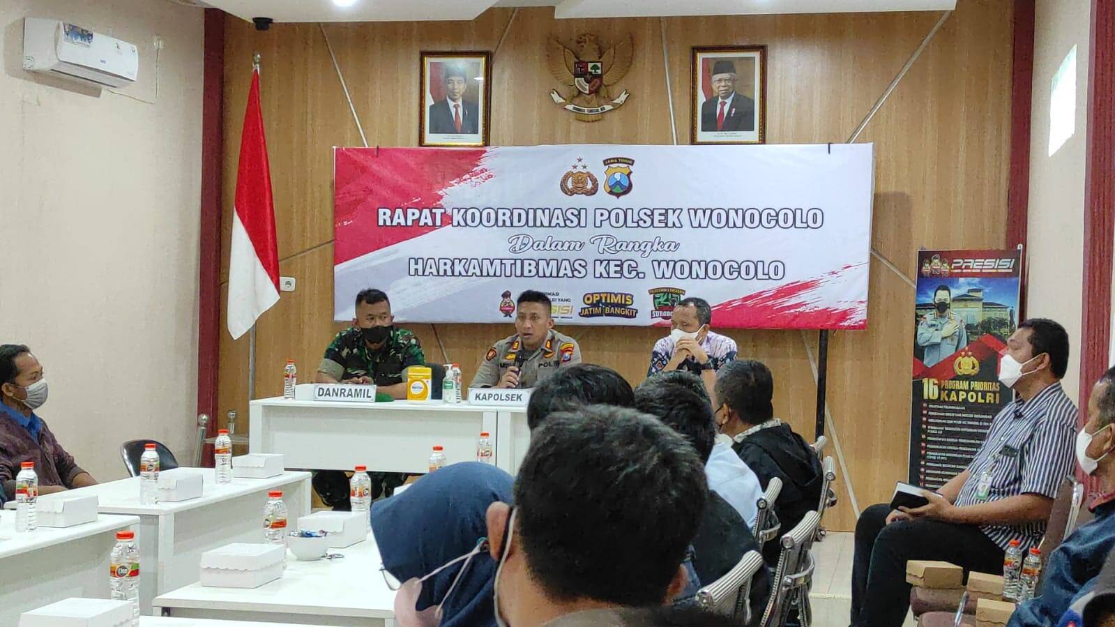 Kapolsek Wonocolo Bersama 3 Pilar Gelar Rapat dengan Pelaku Usaha Minimarket