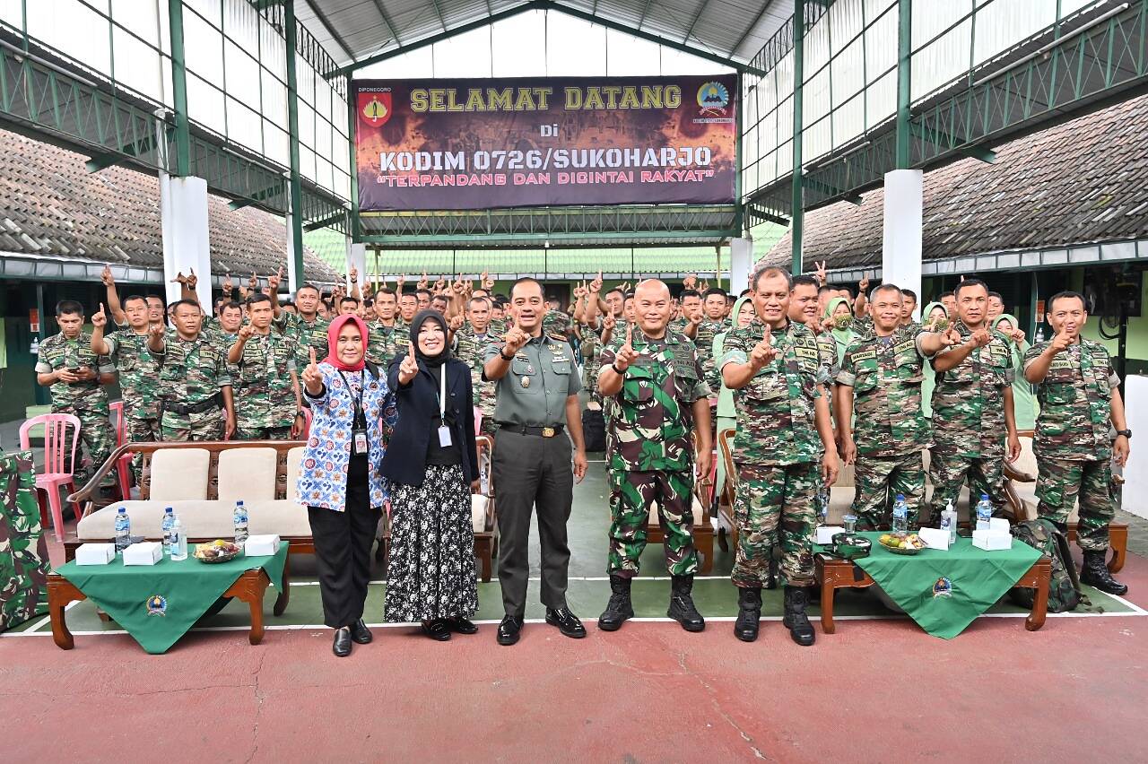 Babinsa dan Pasiter se Solo Raya Mengikuti Sosialisasi dan KIE Program Penurunan Stunting di Kodim 0726/Sukoharjo