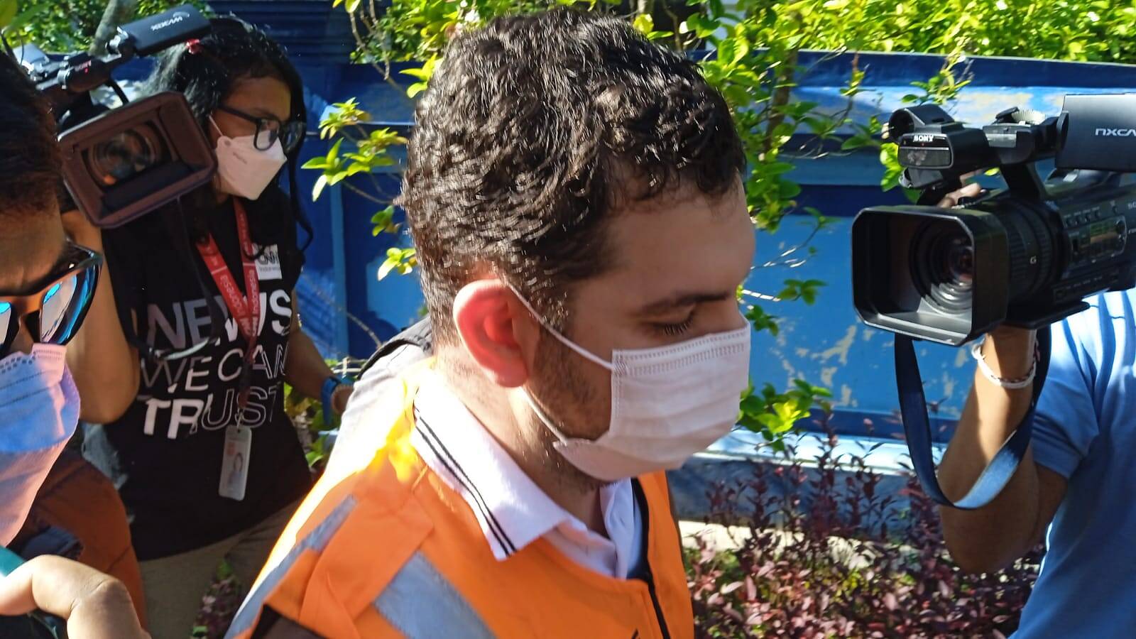 Imigrasi Kelas 1 Denpasar Serahkan WNA Asal Suria ke Kejaksaan Negeri Denpasar