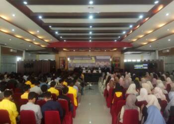 Siap Kerja, Ratusan Mahasiswa PNL Ikuti Seminar Nasional.