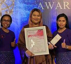Sukses Kelola Visa 4 Bali, Deviyantry Verenika Diang Terima Award