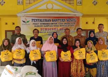 BUMDesma Abadi Widang Salurkan Bansos SHU 2022 untuk 1000 Orang RTM