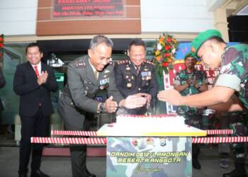 Kapolres Haru, Dandim 0812  Lamongan Serbu Mapolres Beri Kejutan