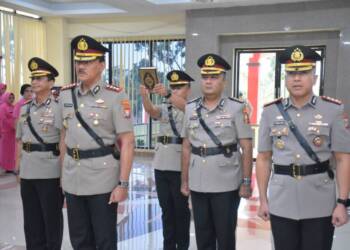 Kapolda Kepri Pimpin Sertijab Wakapolda, Kabidhumas serta Dirpolairud Polda Kepri