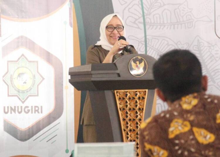 Bupati Anna Berharap PTS di Bojonegoro Ikut Percepat Peningkatan IPM 