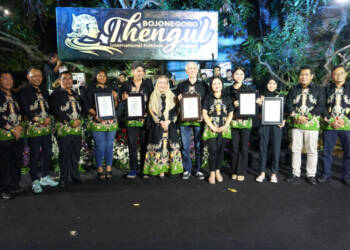 Closing Ceremony Meriah, Bupati Bojonegoro Berharap B-TIFF Tahun Depan Hadirkan Delegasi 8 Negara