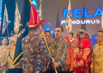 Arthur Hedar Resmi Dilantik jadi Ketua Umum IKB PPSP IKIP Ujung Pandang