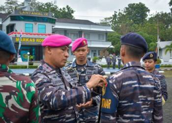 Komandan Lantamal IX Ambil Apel Gelar Pasukan Latihan Penanggulangan Bencana Alam